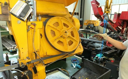 临湘金属带锯床的日常使用和保养注意事项！